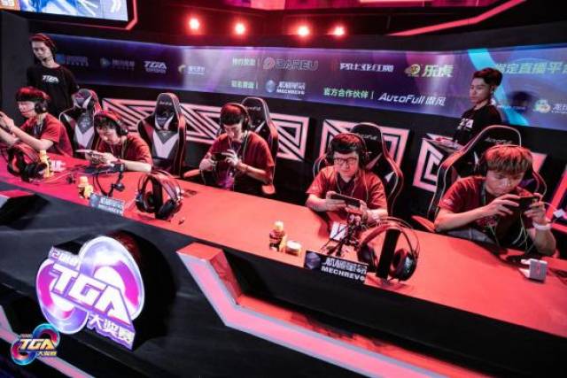 将是球迷们 将是球迷们