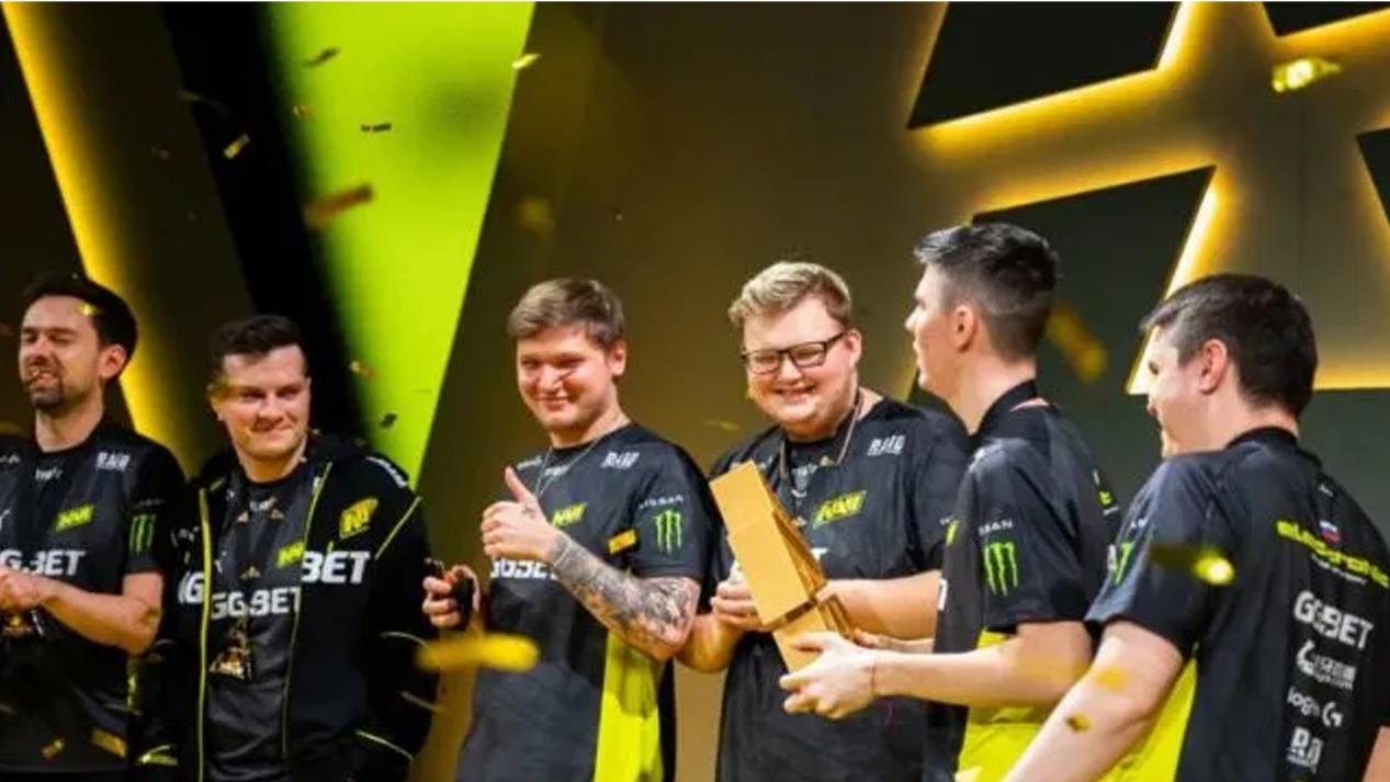 時往往顯得 時往往顯得