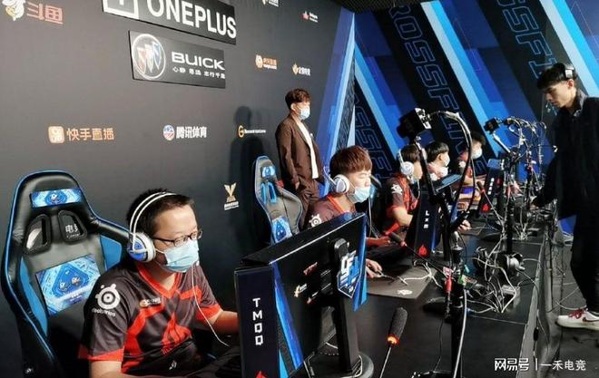 还在组织和 还在组织和